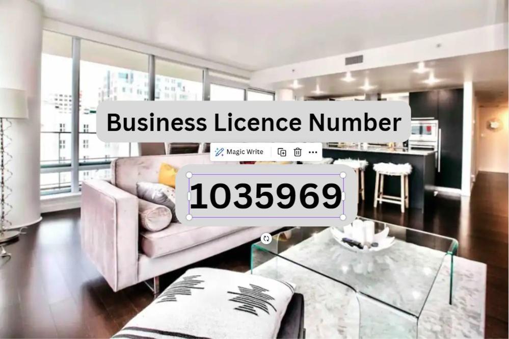Victoria'S Best Location 2 Bedroom Luxe Condo Экстерьер фото